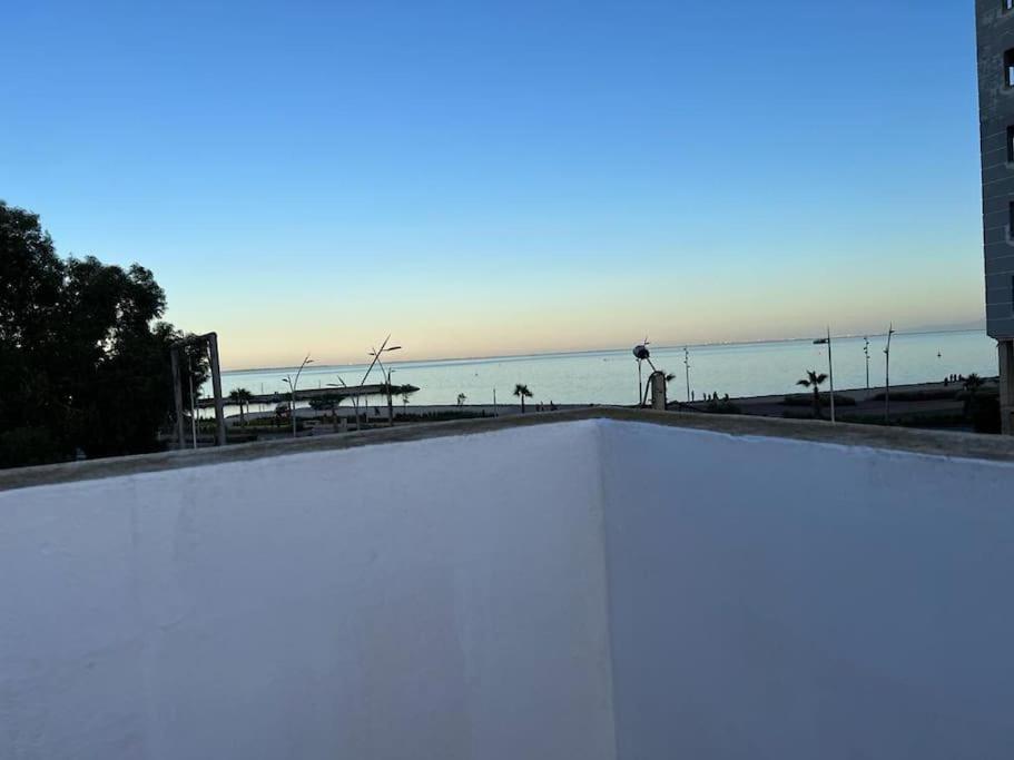 3 Zimmer Wohnung Corniche Nador Sidi Ali- Am Meer & Wifi Екстериор снимка